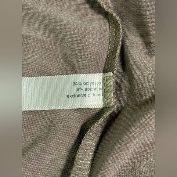 Fashion Bug Taupe Dressy Top - NWOT - Picture 4 of 5